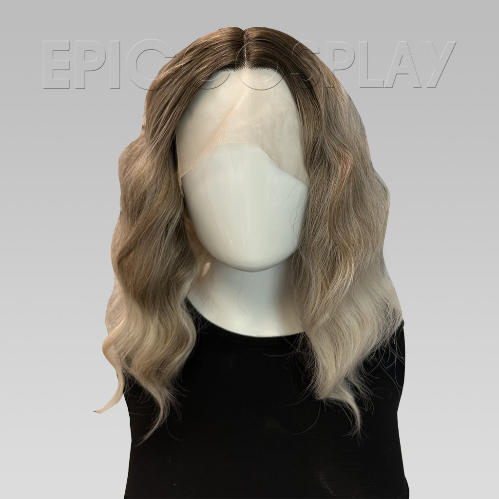 epiccosplaywigs-signature-lace-front-per-cke-blond-lockig image 1