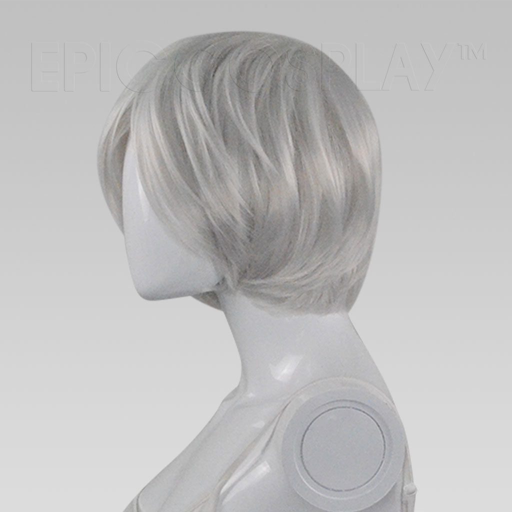epiccosplaywigs-castor-silvery-grey-per-cke-kurz-grau image 3