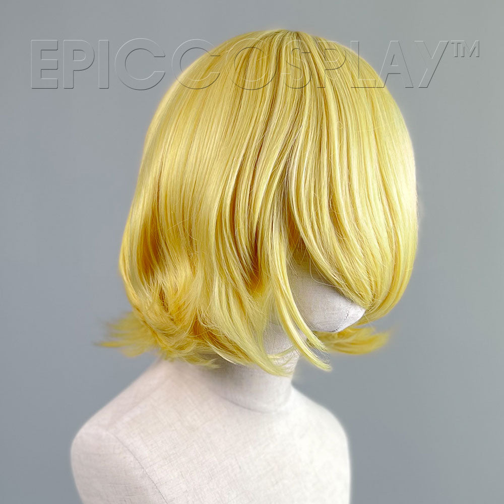 epiccosplaywigs-chronos-butterscotch-blonde-bob-per-cke-kurz image 2