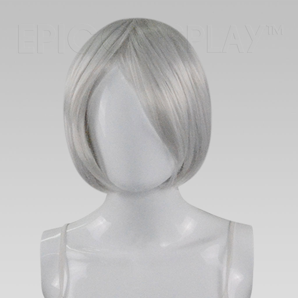 epiccosplaywigs-castor-silvery-grey-per-cke-kurz-grau image 2