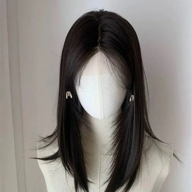 lemailwig-lace-wigs-black-front-lace-per-cke-42cm-schwarz image 1