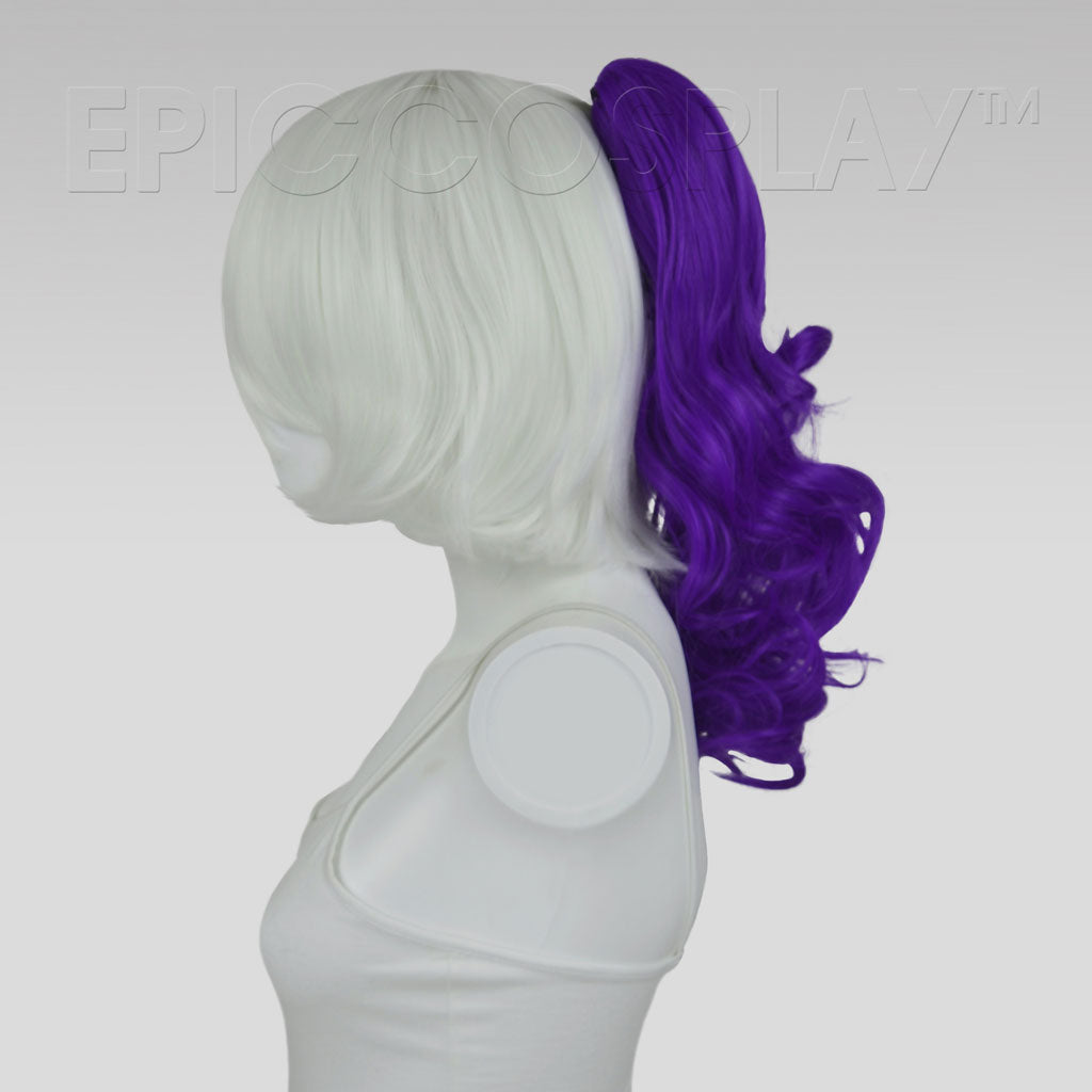epiccosplaywigs-20-ponytail-clipon-lux-purple-haarteil-lockig image 2