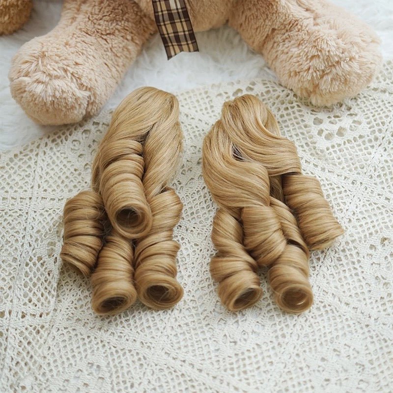 lemailwig-lolita-wigs-doppelzopf-per-cke-braun-lockig image 8