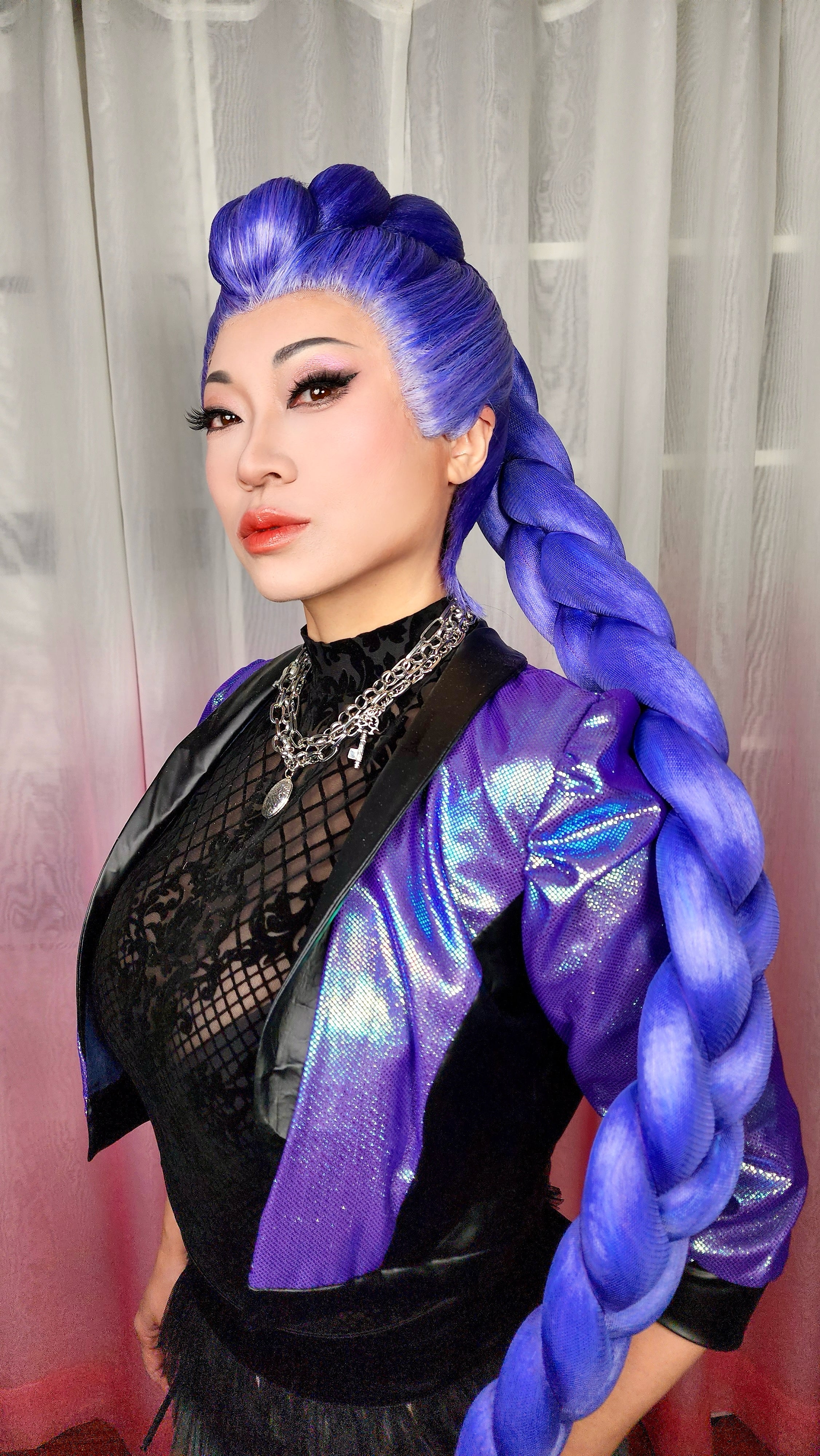 arda-wigs-silky-arden-per-cke-geflochten-lila-extra-lang image 3