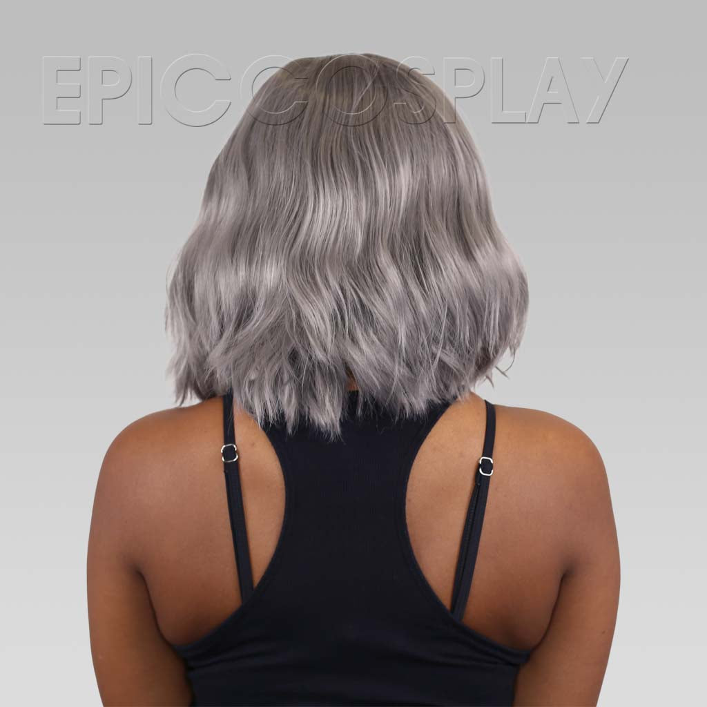 epiccosplaywigs-ella-short-silvery-per-cke-silber-gewellt image 3