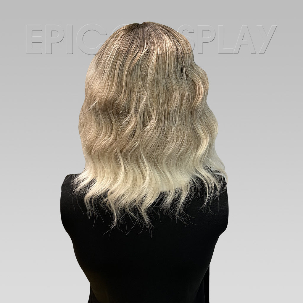 epiccosplaywigs-signature-lace-front-per-cke-blond-lockig image 4