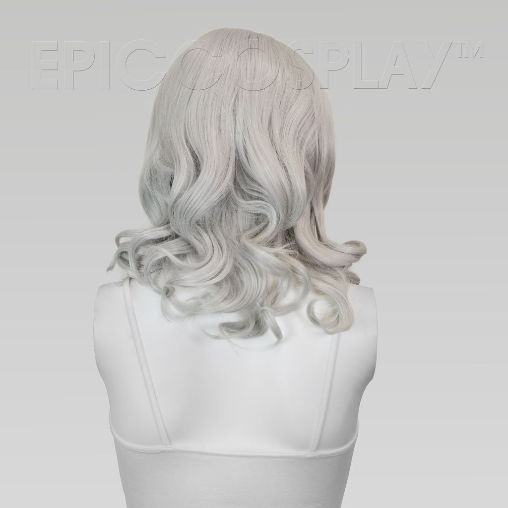 epiccosplaywigs-aries-silvery-grey-locken-per-cke-kurz-grau image 3