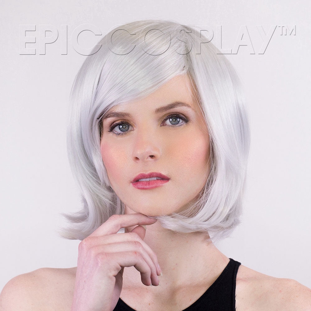 epiccosplaywigs-aura-silvery-grey-bob-per-cke-40cm image 1