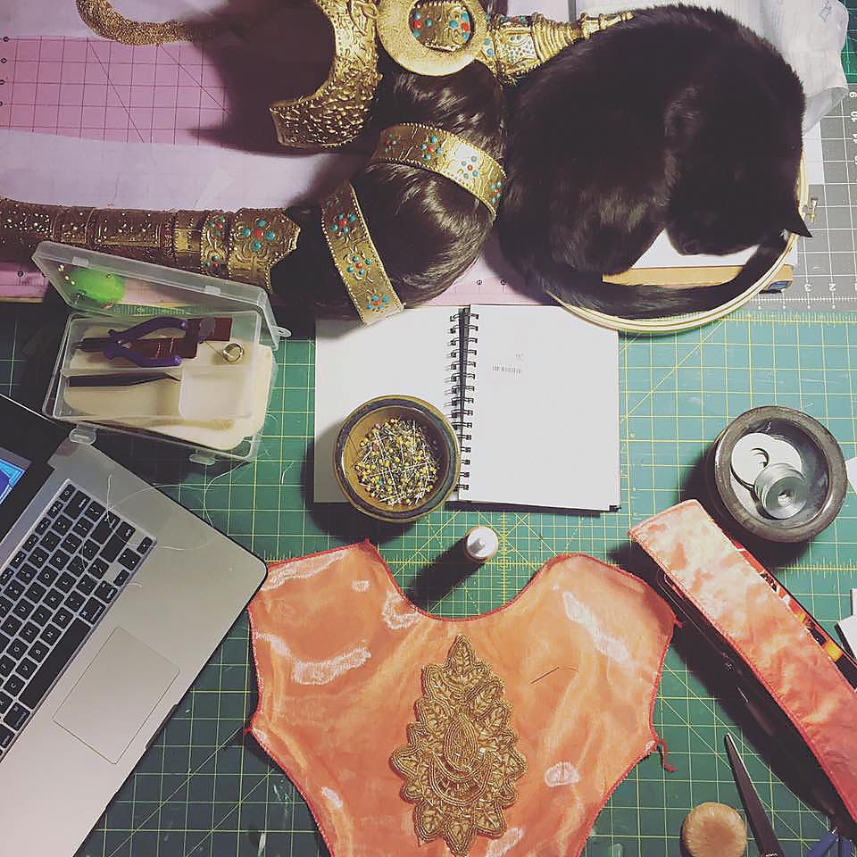 arda-wigs-creative-cosplay-buch-kost-me-n-hen-anleitung image 3