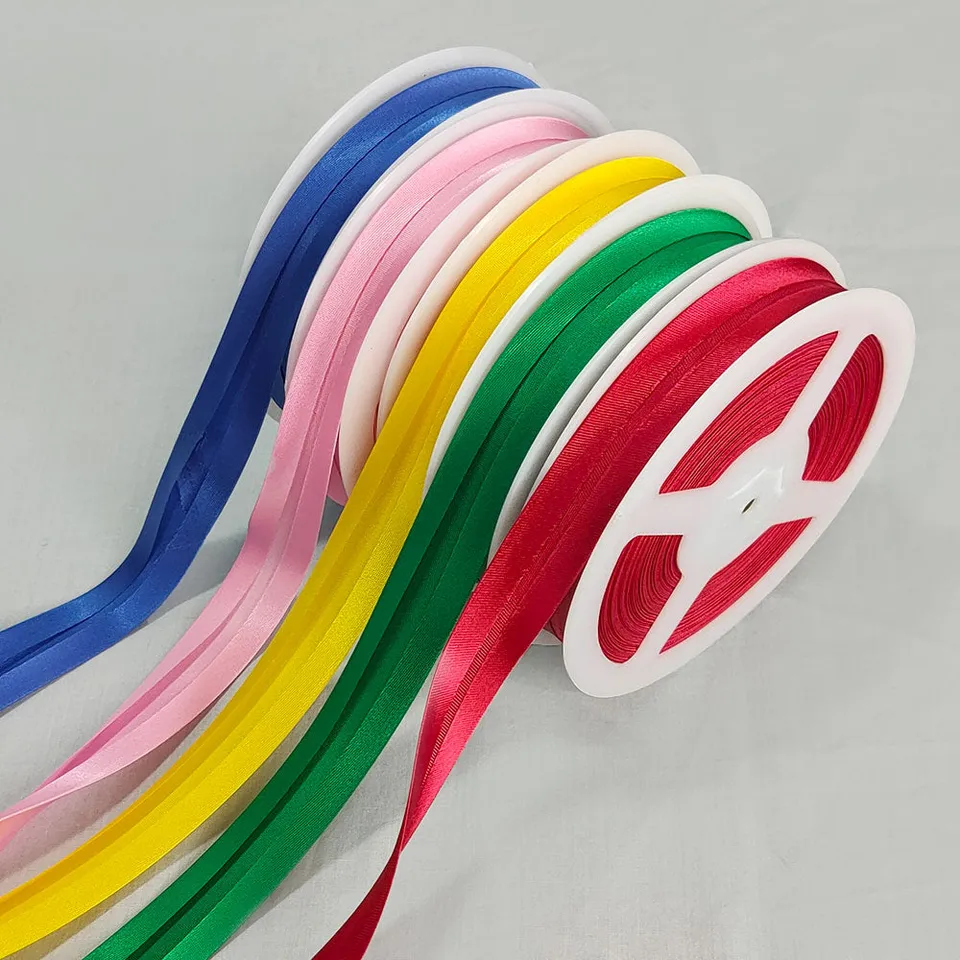 coscraft-haberdashery-satin-schr-gband-19mm-cardinal-0-5m image 1