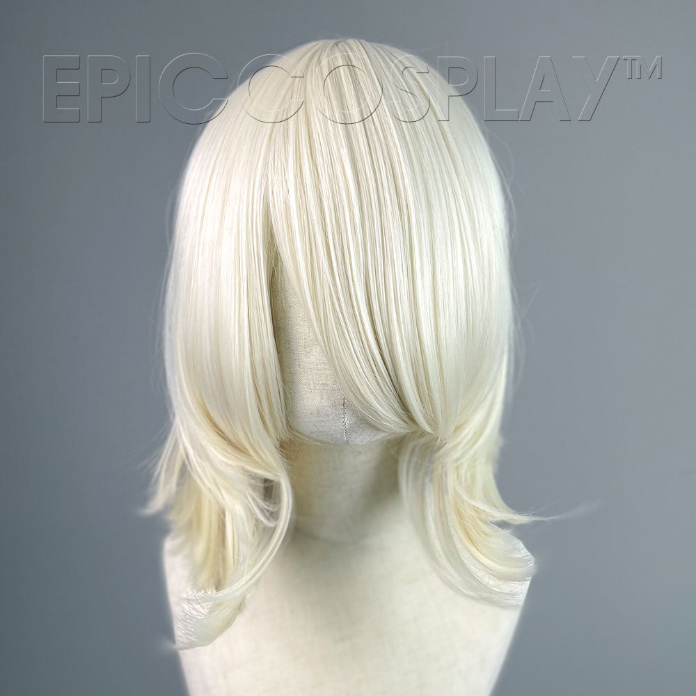 epiccosplaywigs-aura-platinblond-per-cke-bob-kurz image 1