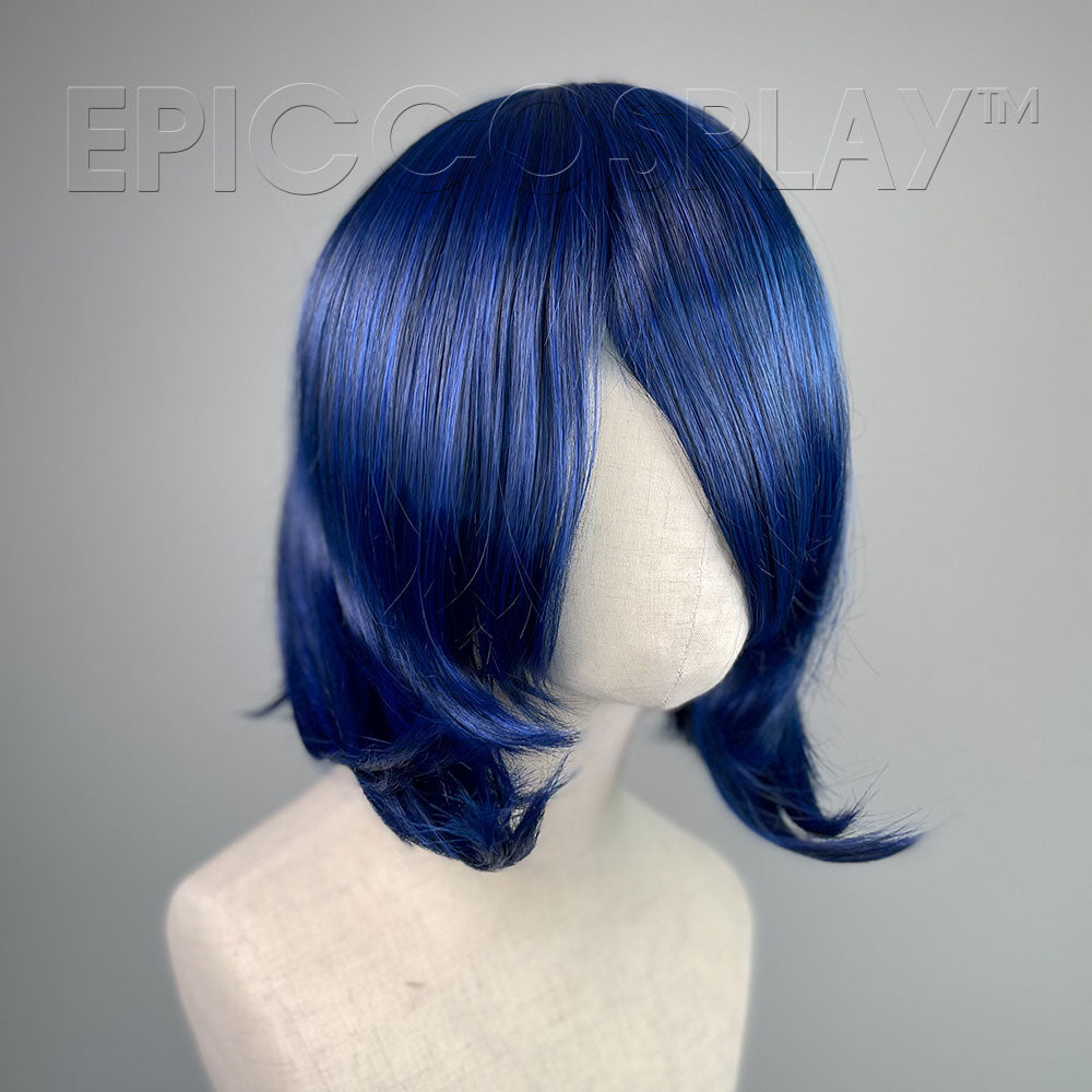 epiccosplaywigs-aura-blue-black-fusion-kurzper-cke-glatt-40cm image 2