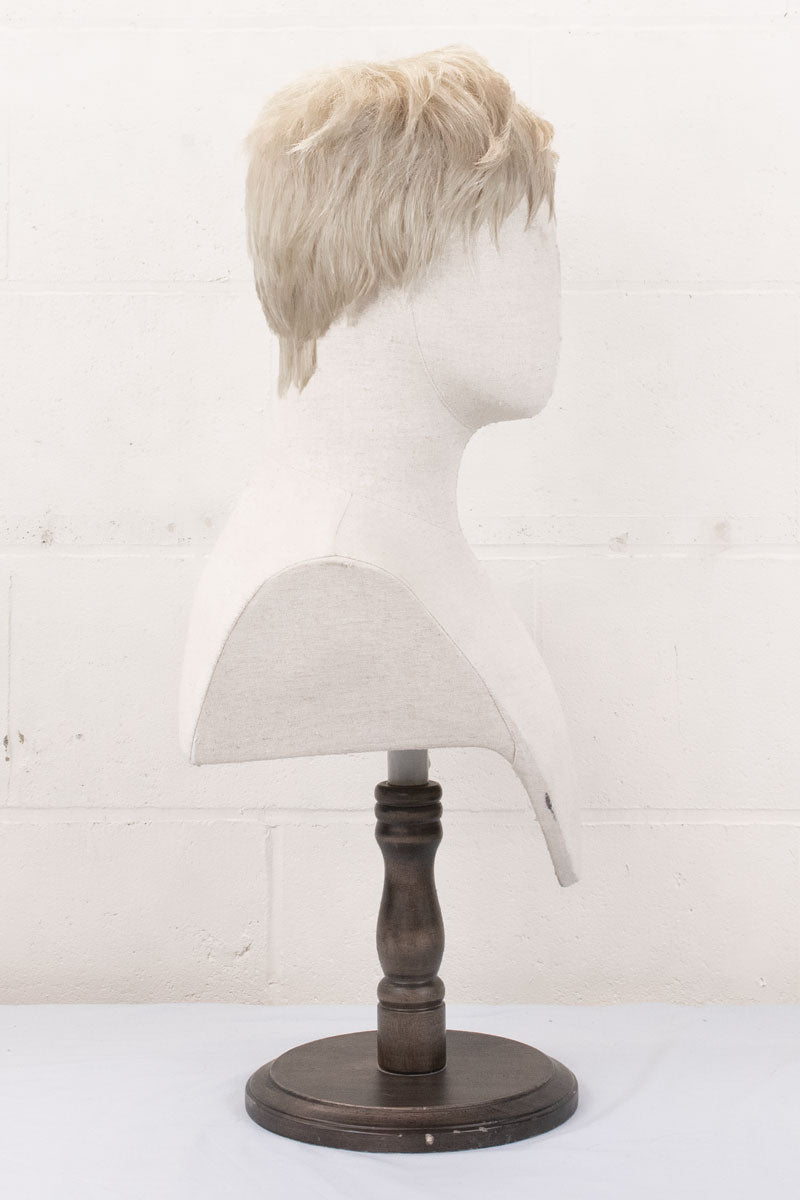 coscraft-laios-per-cke-pale-ash-blonde-23-cm image 3